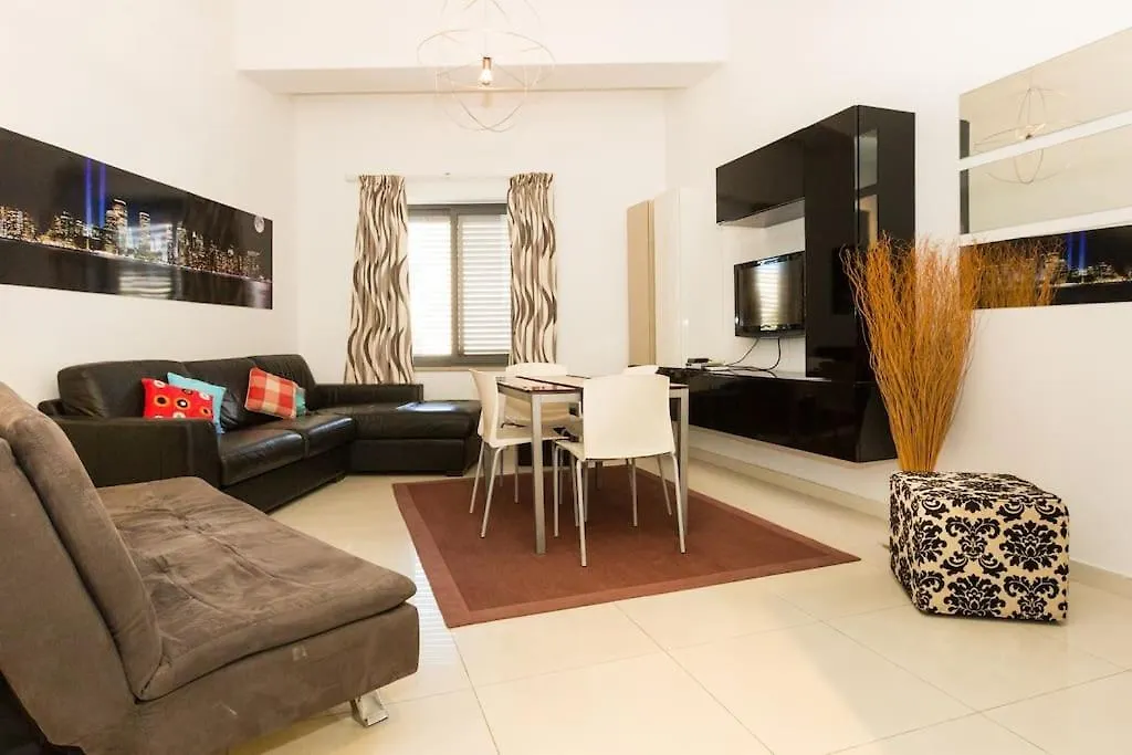 Spinola Bay Large 1 Bedroom Apartment For 4 Сент Джулианс 0*,